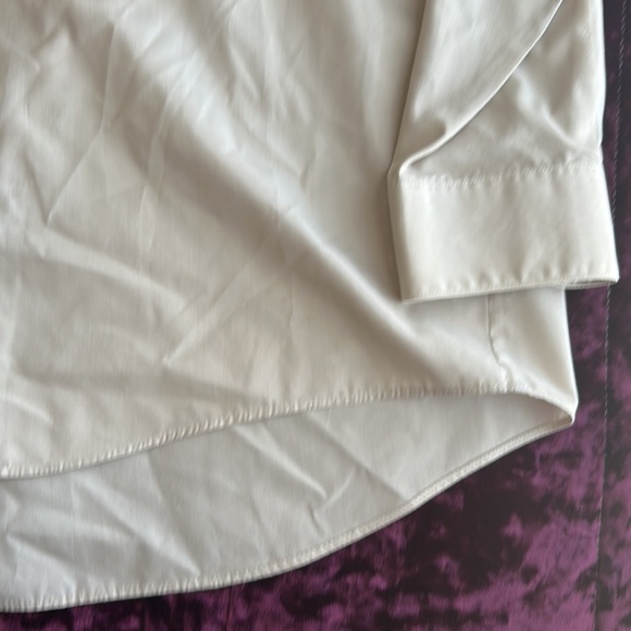 Used. Van Heusen men’s shirt. - Picture 4 of 5